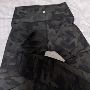 Wunder Under High-Rise Tight 28"
Full-On Luxtreme